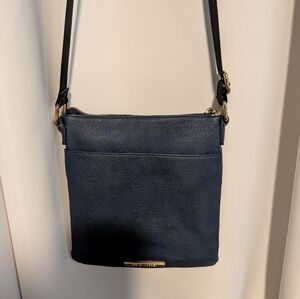Steve Madden Blue Crossbody Bag with adjustable shoulder black shoulder strap